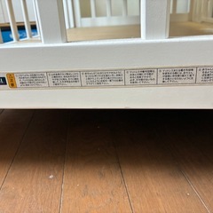 【ベビーベッド／KATOJI製】の画像