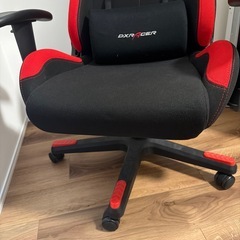 ゲーミングチェアの画像