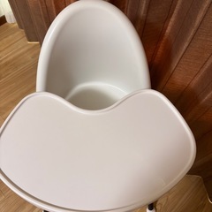 ベビービョルン　ハイチェア　ベビーチェア　　の画像