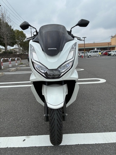 【低走行955km】ホンダPCX 美車 フル装備セット 自賠責保険2年Araiヘルメット付 すぐ乗れます！