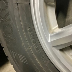 スタッドレス　185 70 R14 ホイール付き　4本　ノート　アクア　フィット　デミオ　マーチの画像