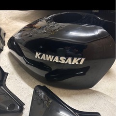 ゼファー400 外装セットの画像