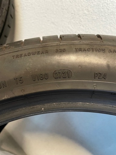 【2021年製】275/40R20　PRELLI PZERO RFT 2本
