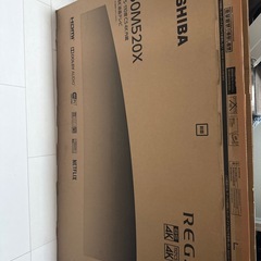 受付終了東芝REGZA壁掛けテレビ50型4K壁掛けスタンド付きジャンクの画像