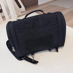 布製ペットキャリーの画像