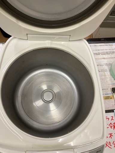 炊飯器 5合炊き タイガー ホワイト JBH-G101  リサイクルショップ宮崎屋　佐土原店　26.3.30