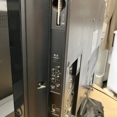 東芝　REGZA テレビの画像