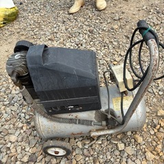 差し上げます。ジャンク　コンプレッサーの画像