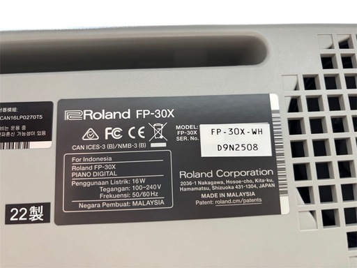 2022年製　ローランド　ポータブル・デジタルピアノ　FP-30X ホワイト　動作確認済