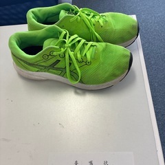 受取り者決定！
アシックススニーカー24.5cmの画像