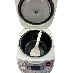 2023年製　TIGER タイガー　マイコン炊飯ジャー　JBH-G102-Wの画像
