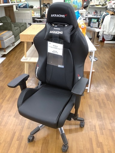 AK Racing ゲーミングチェア