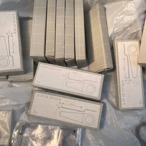 コーキングカッター替刃大量新品、