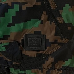 COACH ウィンドブレーカー　リバーシブル　ナイロンジャケット　トップス　の画像