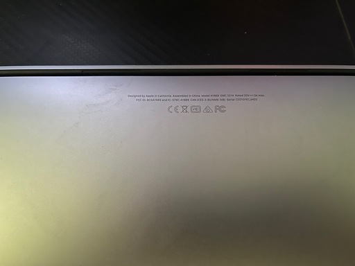 パソコン macbook pro 2018 i7 RAM16GB 512GB