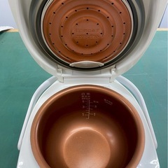 ☆Panasonic 圧力IHジャー炊飯器 5.5合炊 SR-PZ101E8 ホワイト　2013年製の画像