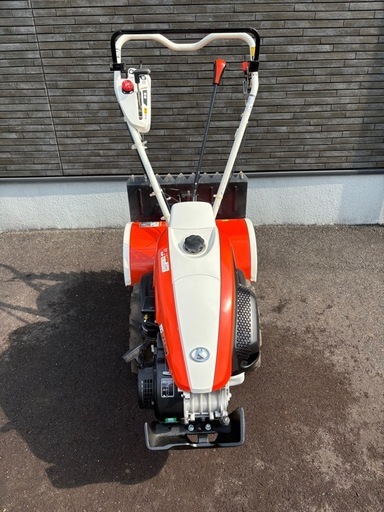 クボタ　trs600  6.3馬力　Kubota 耕運機　　交換用新品耕うん爪付き　