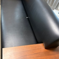 定価40万の三人掛けソファー　弾性抜群！　の画像