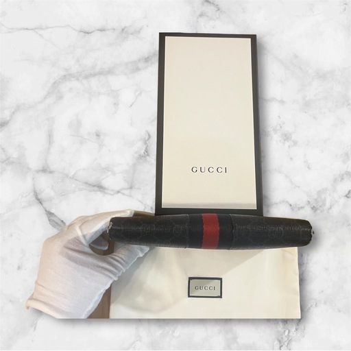 GUCCI グッチ　財布　ラウンドファスナー