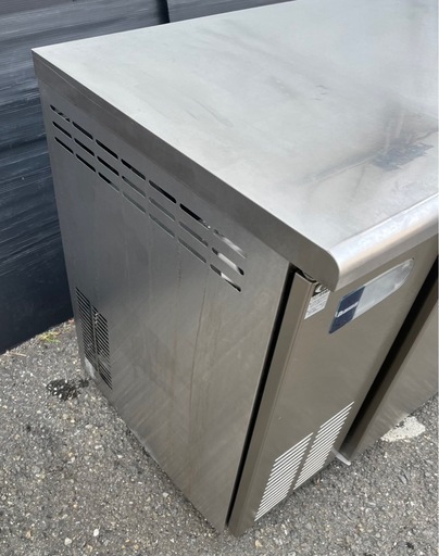 【動確済み】大和冷機 業務用 テーブル形冷凍庫 5061SS-EC 328L 1500×600×800 台下冷凍庫 コールドテーブル冷凍庫 業務用冷凍庫 大阪