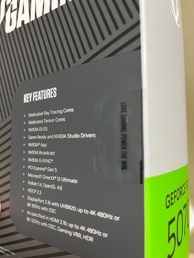 新品未開封RTX5070