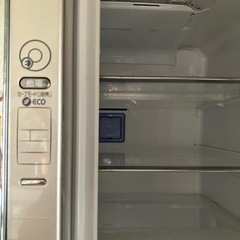 三菱冷蔵庫の画像