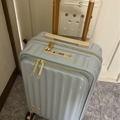 【引取早い方優先】前開き スーツケース キャリーケース Sサイズ 40L 1-3日用 ブルー ゴールドの画像