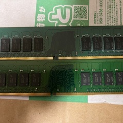 Crucial SanMax DDR4-2666 16GB×2枚 32GB デスクトップ用メモリ
の画像