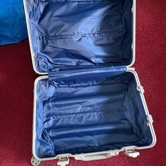 キャリーケースの画像