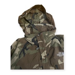 THE NORTH FACE ノースフェイス　パーカー　トップス　迷彩　メンズの画像