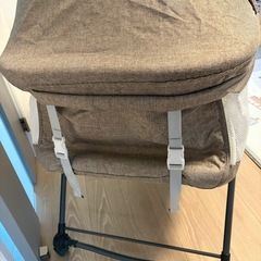 ベビーベッドの画像