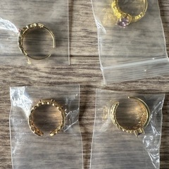 アクセサリーまとめ売り ピアス・リング・ブレスレットなど 未使用品+9割新 24点セット の画像