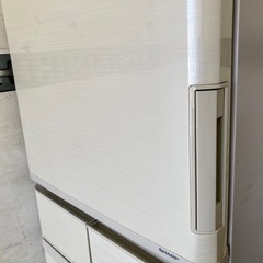 2019年SHARP5ドア冷蔵庫412Lの画像