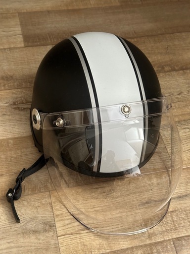 バイクカバー、ヘルメット、チェーン