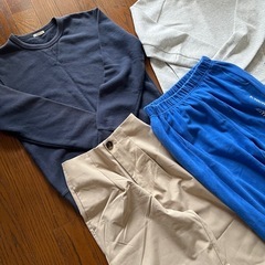 GU ユニクロ　他　４点まとめ売り（サイズS）スエット2枚にパンツ2枚の画像
