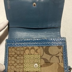 【COACH】シグネチャーパッチワーク二つ折りフラップ財布（アコーディオンタイプの画像