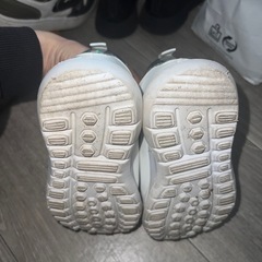 子ども用 靴 スニーカーの画像