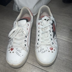 靴 スニーカーの画像