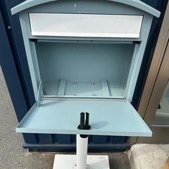 置き型ポスト　ライトブルーの画像