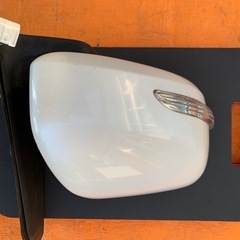 ダイハツタントカスタムRSターボ運転席側ドアミラー(訳あり)の画像