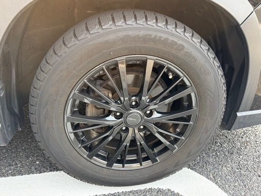 冬用タイヤ　ホイール付き　４本　スタッドレス　ヨコハマタイヤ　YOKOHAMA　225/60R17 SUV G075  レイシアCS
