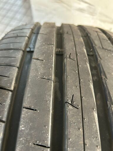 ベンツ Gクラス用タイヤ 275/50R20 ヒビなし 4本(うち1本別メーカー)セット