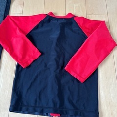 120センチラッシュガードの画像