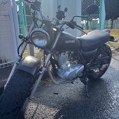 スズキ　バンバン200  カスタム
の画像