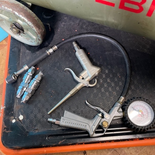 BEBICON エアコンプレッサー BU-7TL 0.4kw