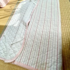 こたつ布団、敷パッドの画像