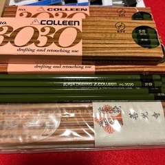 文房具まとめ売り 鉛筆 色鉛筆 クリップ コーリン3030 などの画像
