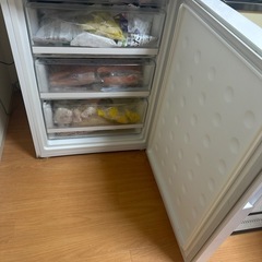 ハイアール 冷蔵庫 340l ホワイトの画像