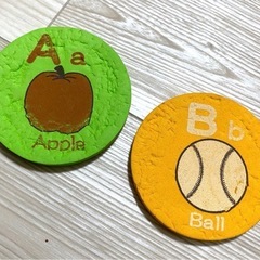 ベビーサークル（カトージ、8枚：うち2ドア、1プレイボード）の画像