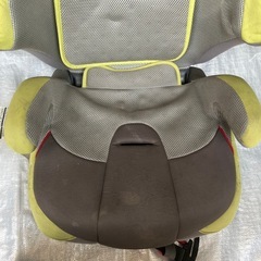 コンビ　車用ジュニアシートの画像